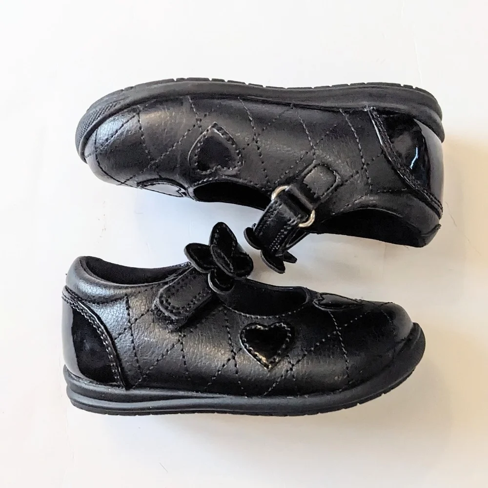 Baby Girls Stylish Black Dress Shoes with Shiny Heart and Bow Design